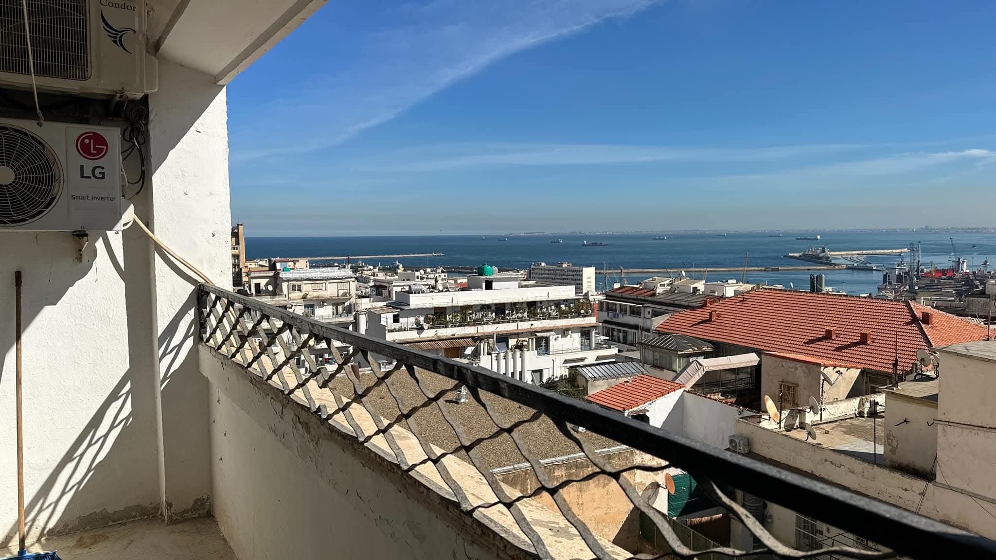 شقة F4  للبيع في  سيدي محمد ولاية الجزائرEl Wakil immobilier